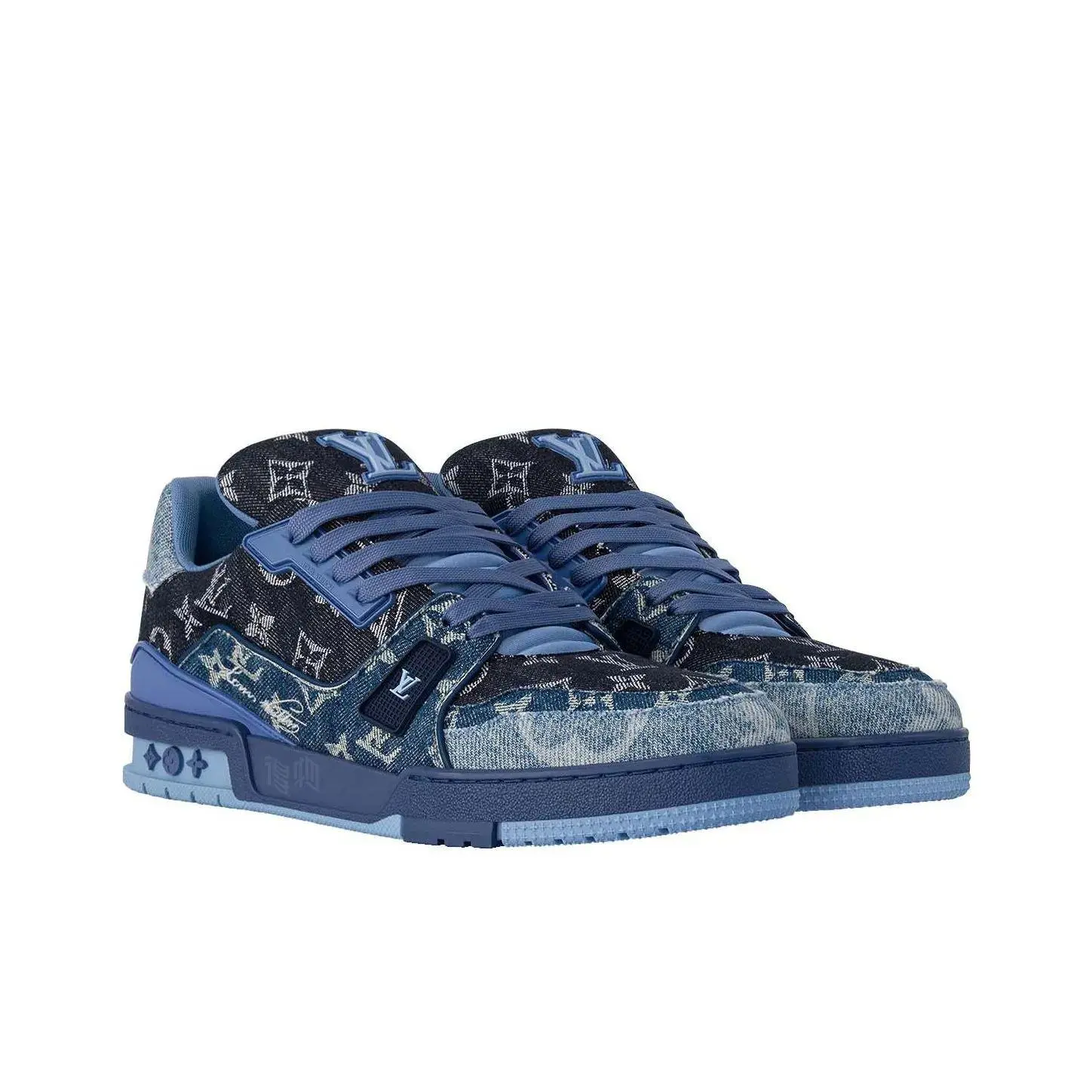 حذاء رياضي LV Trainer NK4172