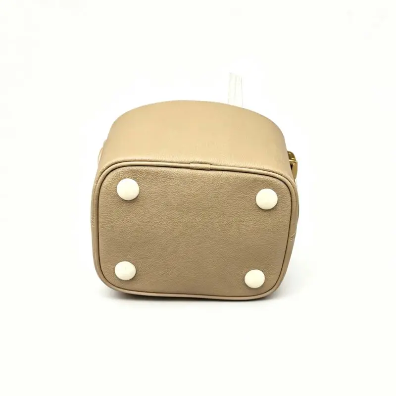 أكياس LV مقاس 18*12*16 سم LB302 - صورة 6