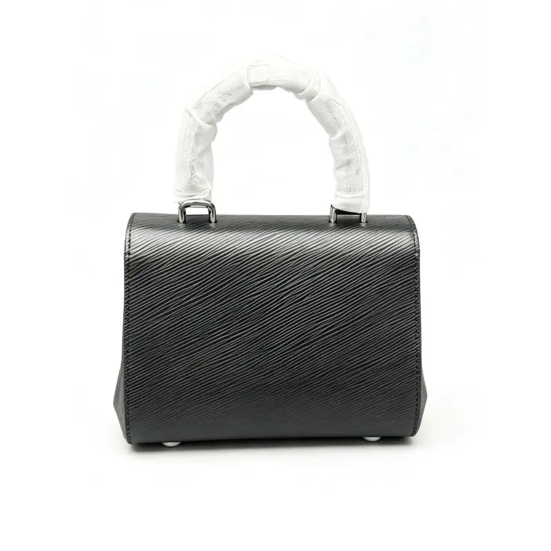 أكياس LV مقاس 16*7.5*20سم LB362 - صورة 4