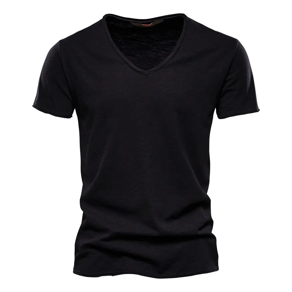 تيشيرت قصير الأكمام - صورة 4