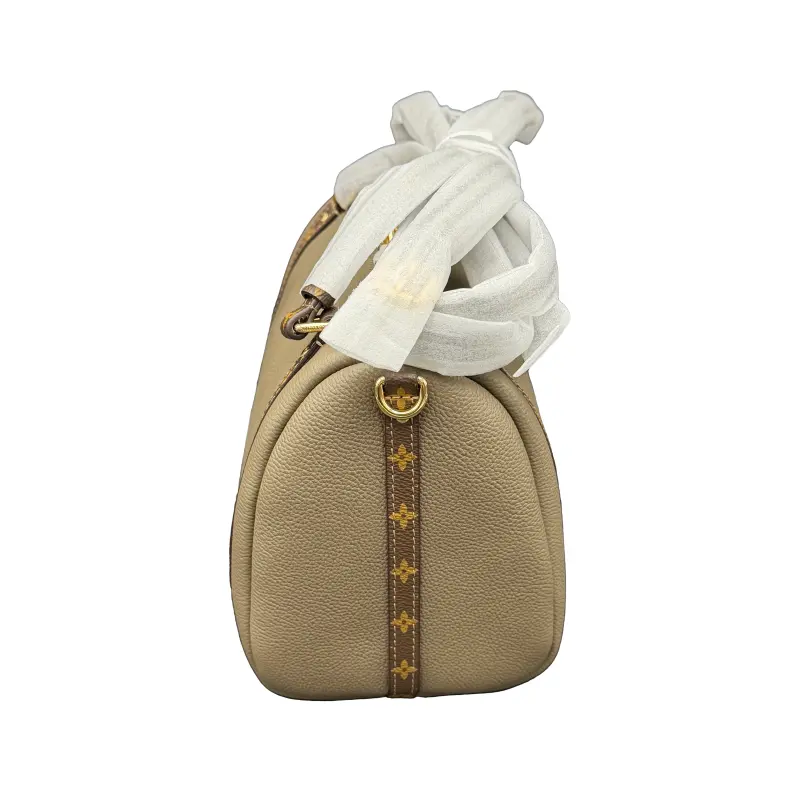 أكياس LV مقاس 17*13.5*26 سم LB247 - صورة 5