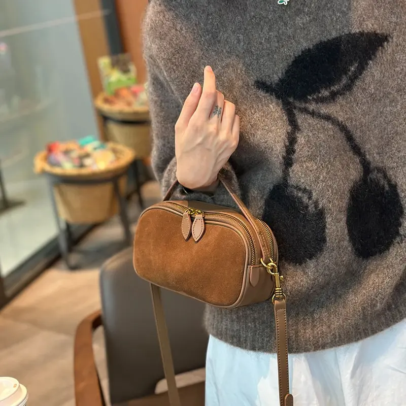 كروس بودي مخملية