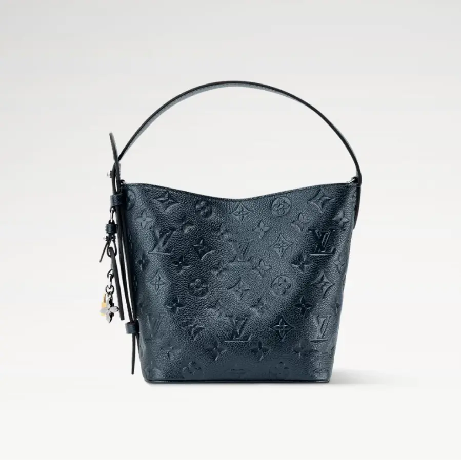 أكياس LV مقاس 18*12*16 سم LB361