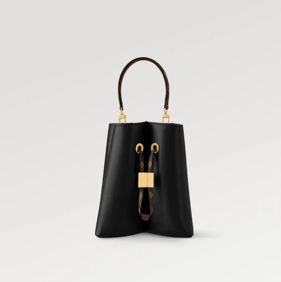 أكياس LV مقاس 16*21*21 سم LB055