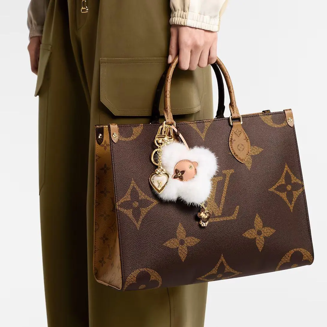 أكياس LV مقاس 27*14*35 سم LB182 - صورة 3