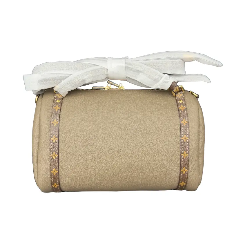أكياس LV مقاس 17*13.5*26 سم LB247 - صورة 4