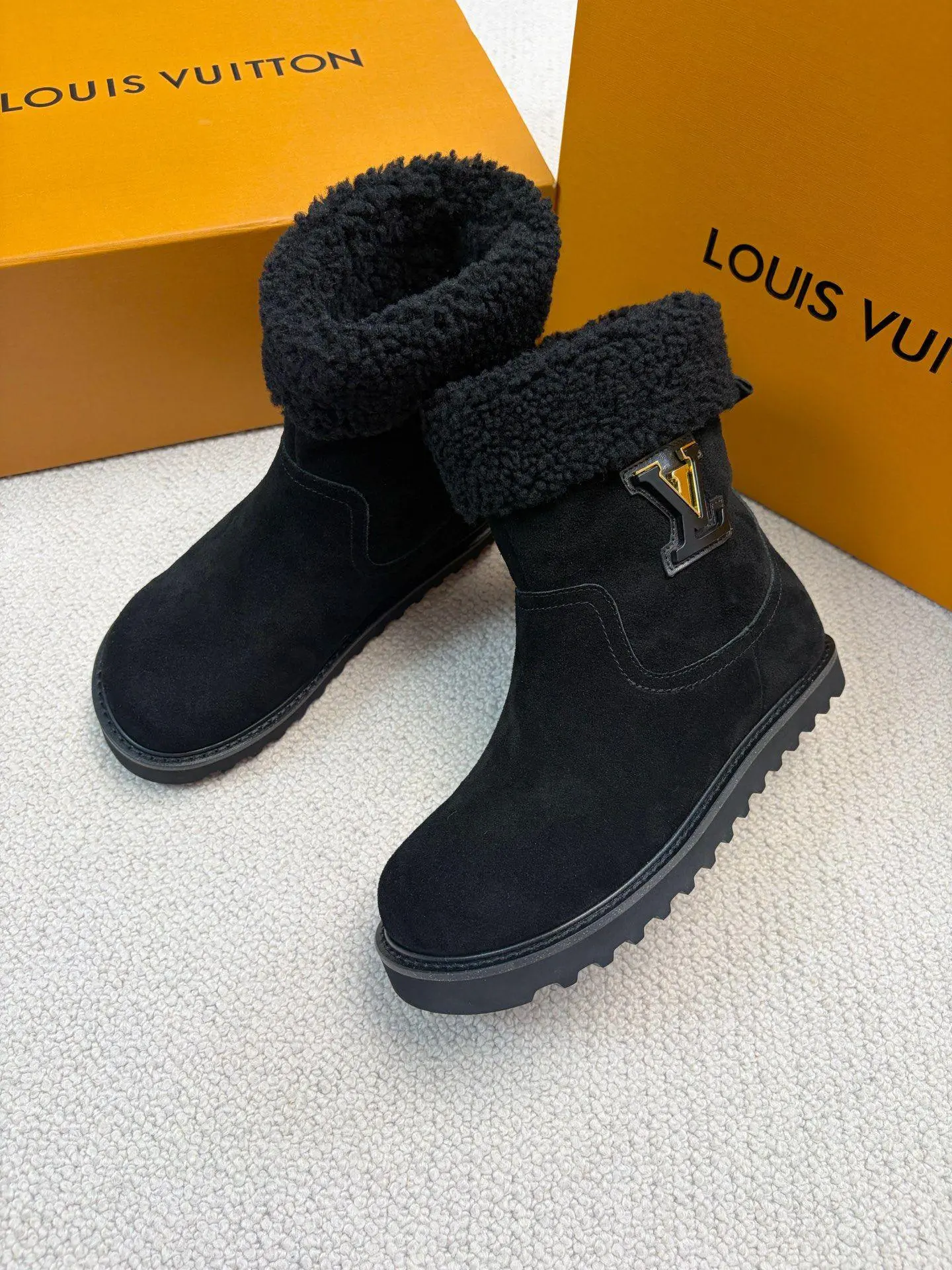 أحذية LV النسائية الأحذية NK4079 - صورة 1