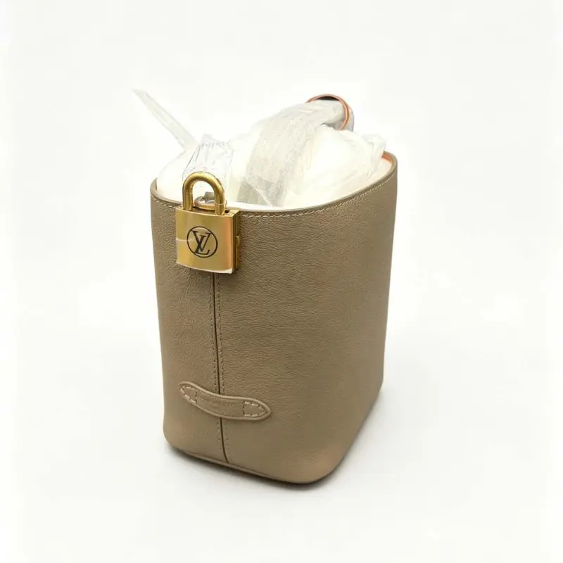أكياس LV مقاس 18*12*16 سم LB302 - صورة 5