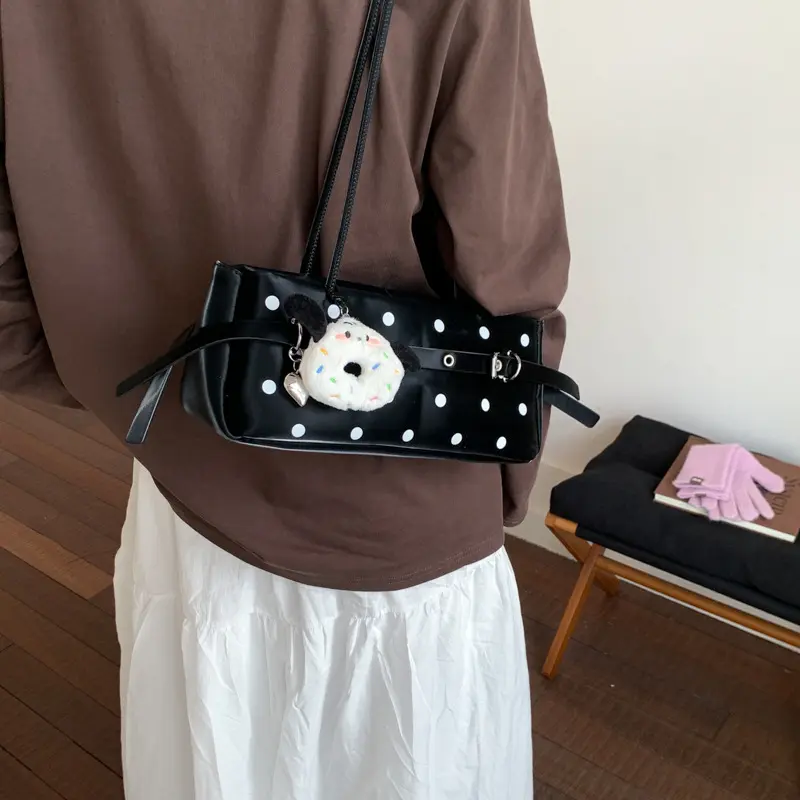 كتف وإبط