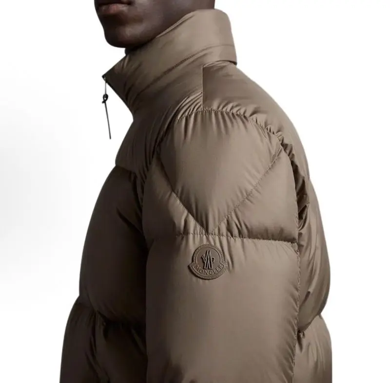 ملابس رجالية MONCLER C1087 - صورة 4