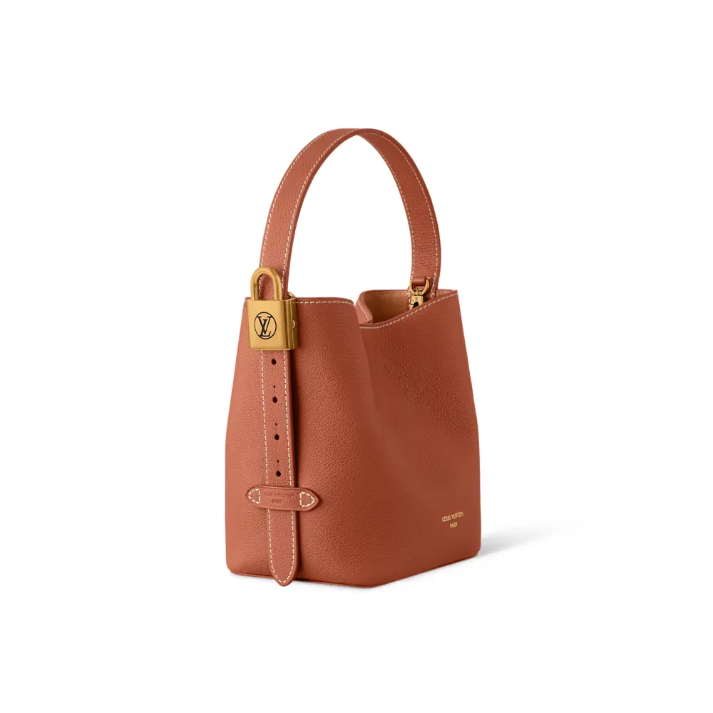 شنط LV مقاس 18*12*16 سم LB210 - صورة 1