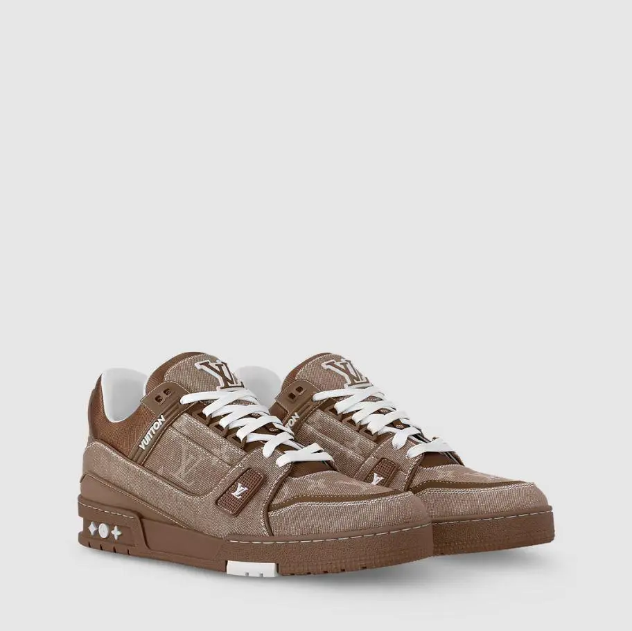حذاء رياضي LV Trainer NK4113