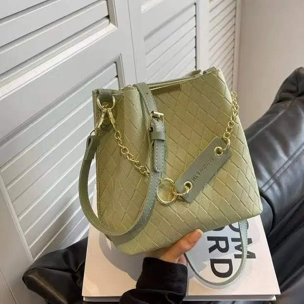 كروس بودي عمل صغيرة
