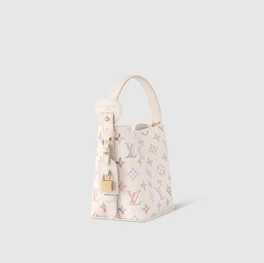 أكياس LV مقاس 18*12*16 سم LB267 - صورة 1