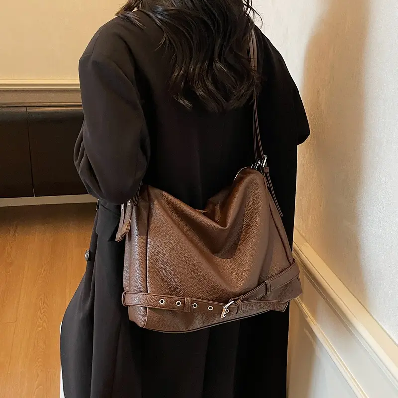 كتف وإبط وكروس عمل - صورة 1