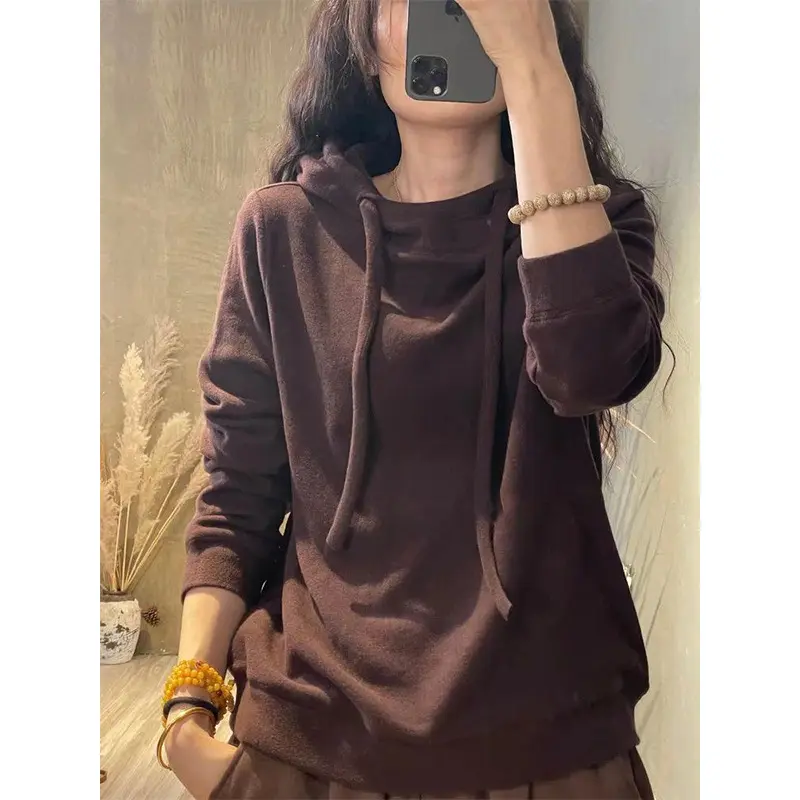 هودي بقبعة ديرون - صورة 3