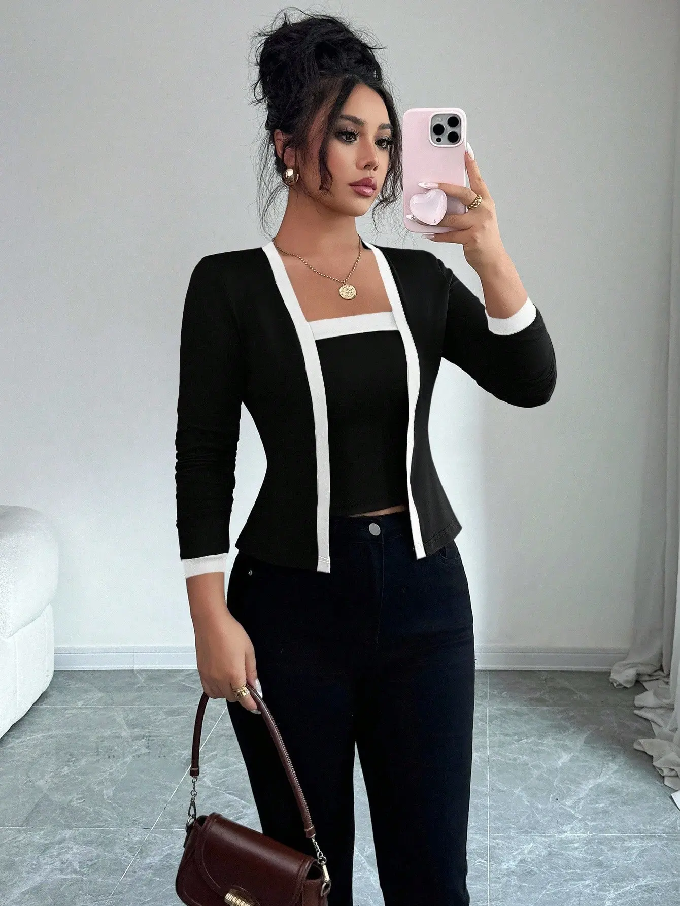 طقم كاجوال محبوك - صورة 1