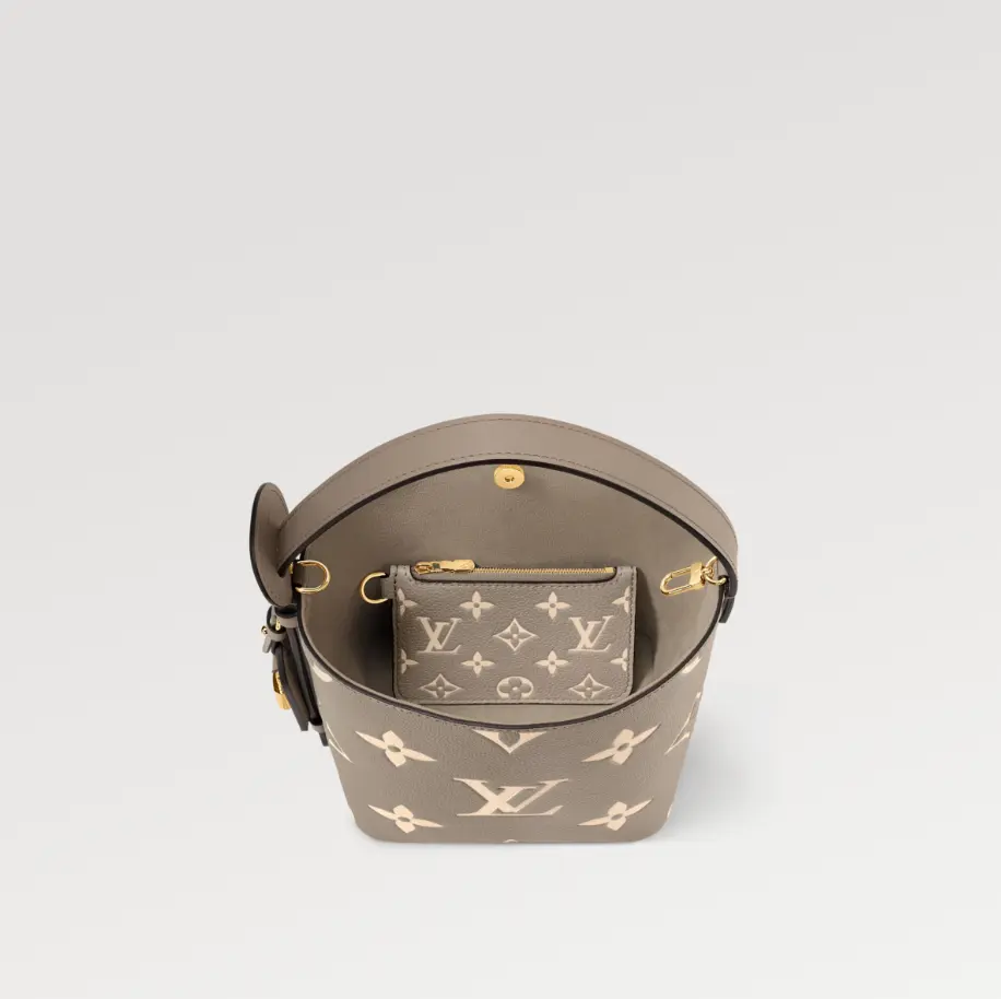 أكياس LV مقاس 18*12*16 سم LB026 - صورة 1