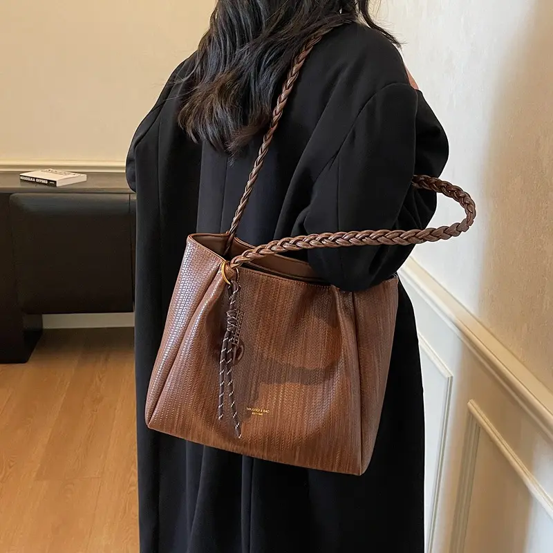 حقيبة كتف منسوجة عمل - صورة 1