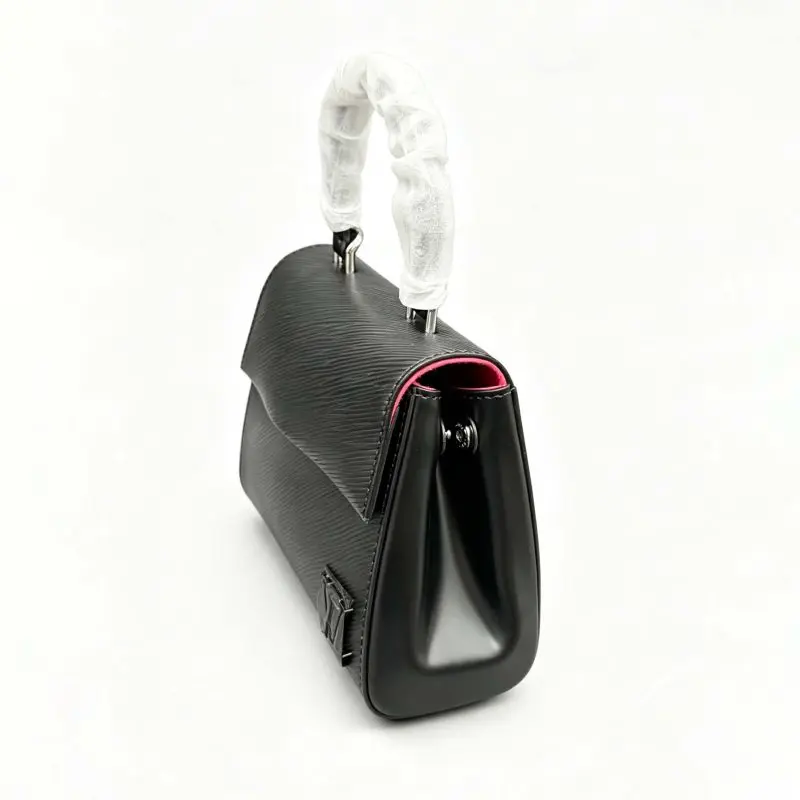 أكياس LV مقاس 16*7.5*20سم LB362 - صورة 3