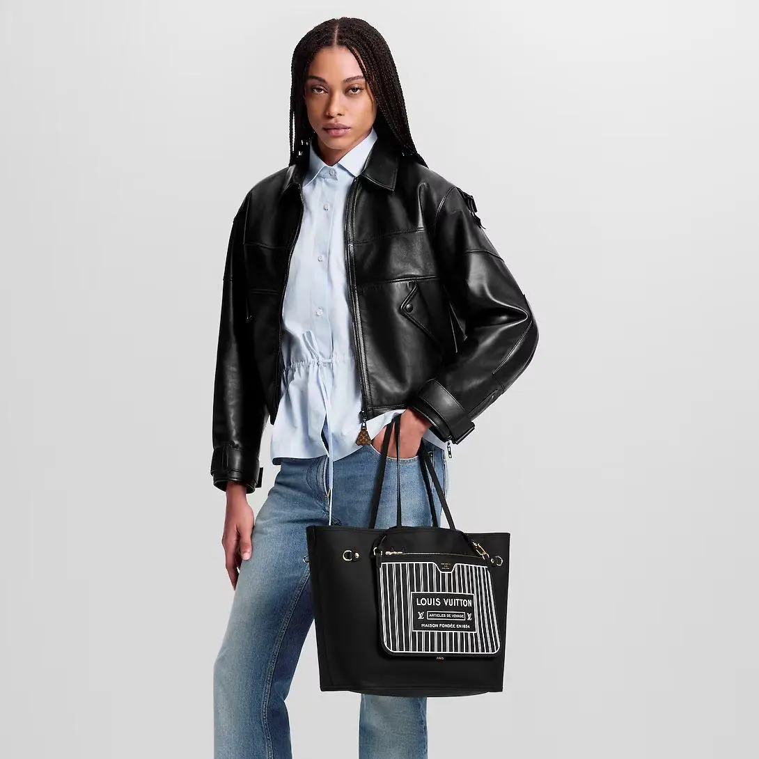 أكياس LV مقاس 28*14*31 سم LB216 - صورة 3