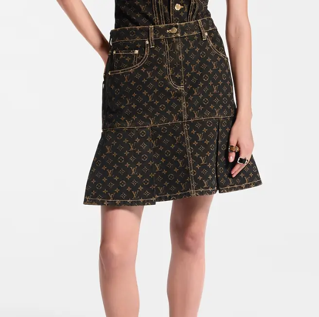 ملابس LV النسائية C826 - صورة 3