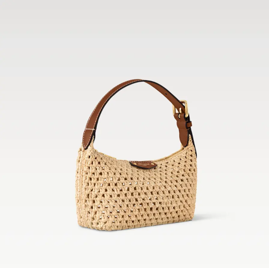 شنط LV مقاس 11*6.5*18.5 سم LB127 - صورة 1