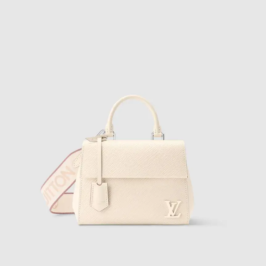 أكياس LV مقاس 16*7.5*20 سم LB363