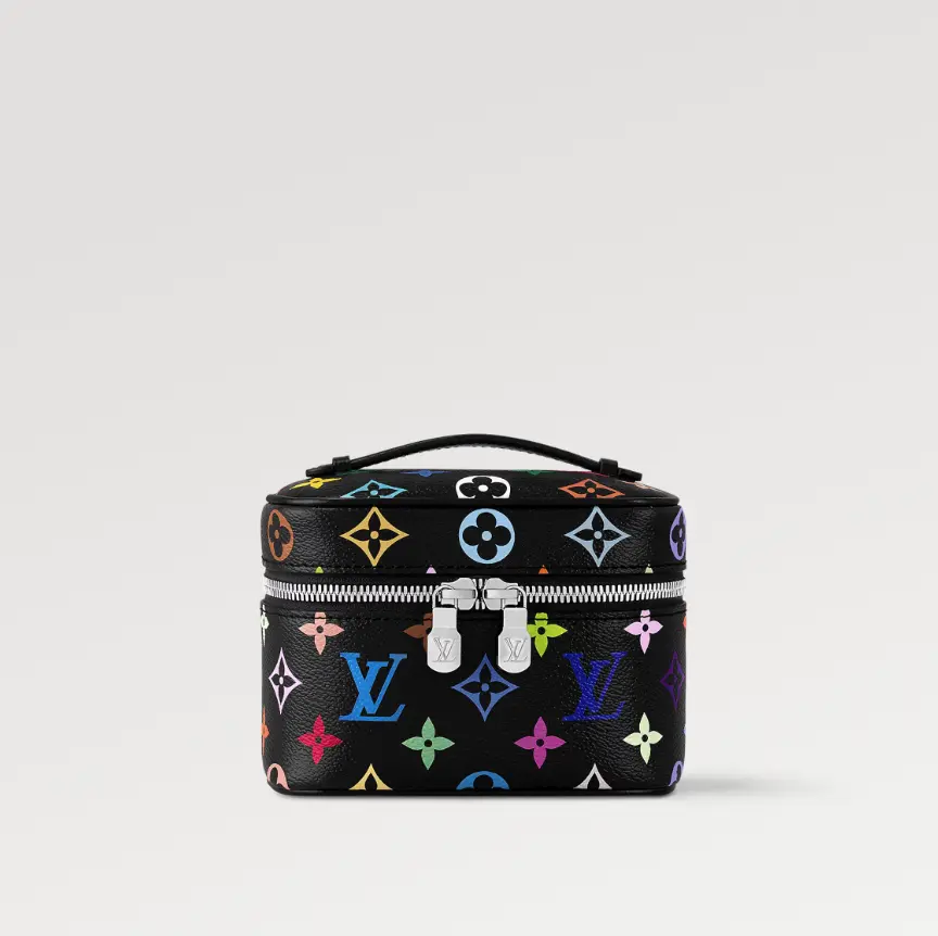 شنط LV مقاس 14*10.2*8.5 سم 
 LB082